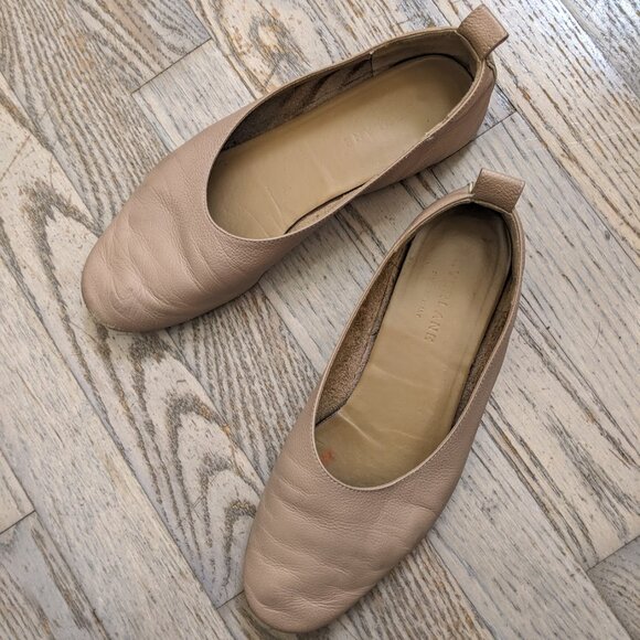 Everlane Day Glove Ballet Flat in Tan, Size 5 - Picture 2 of 5